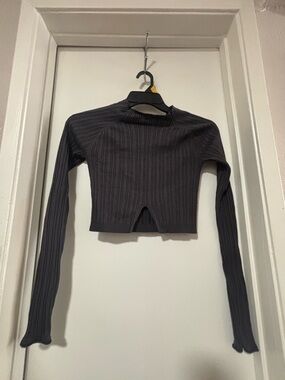 Garage Ribbed Long-Sleeve Crop Top in Charcoal
